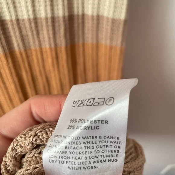 Peppermayo Scoop Neck Long Sleeve Crochet Maxi Dress Striped Neutral Size M/L - Picture 8 of 8